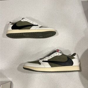 Jordan 1 Lows Travis Scott Medium Olive